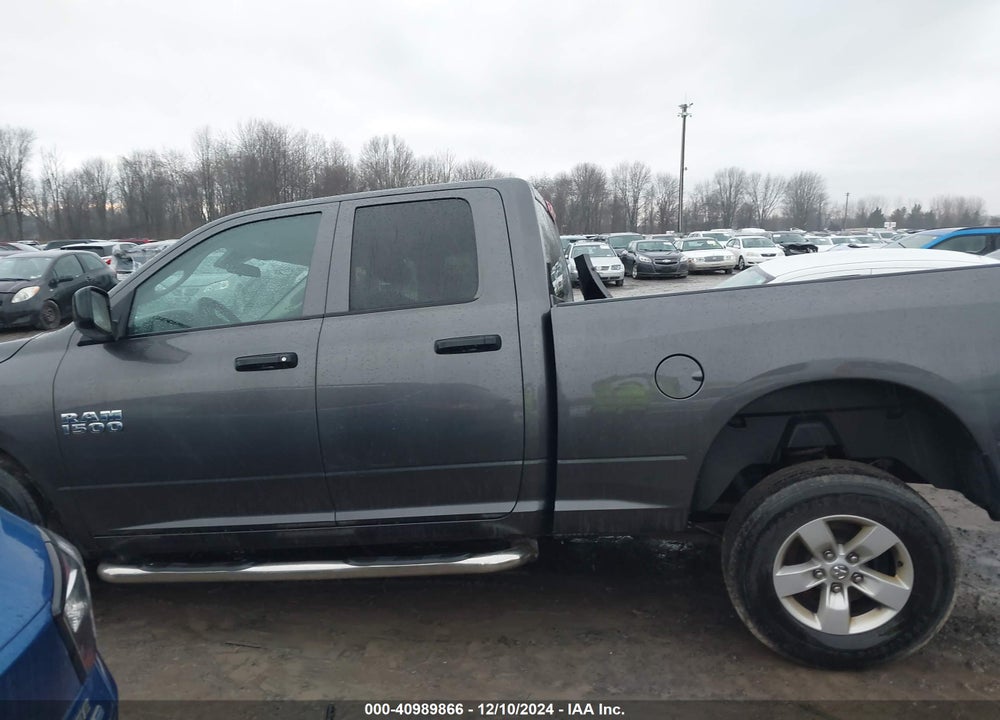 2017 RAM 1500 EXPRESS 4X4 6'4 BOX VIN: 1C6RR7FG9HS702707