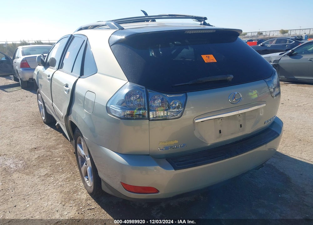 2004 LEXUS RX 330 VIN: JTJGA31U740042215