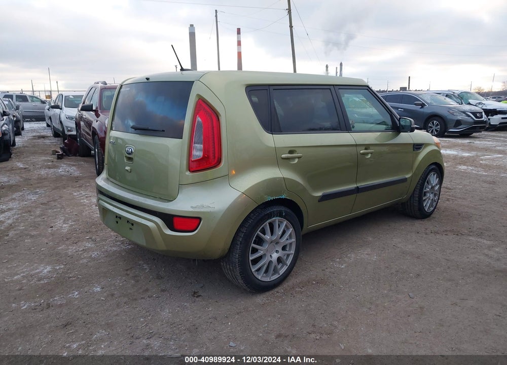 2013 KIA SOUL VIN: KNDJT2A62D7561355