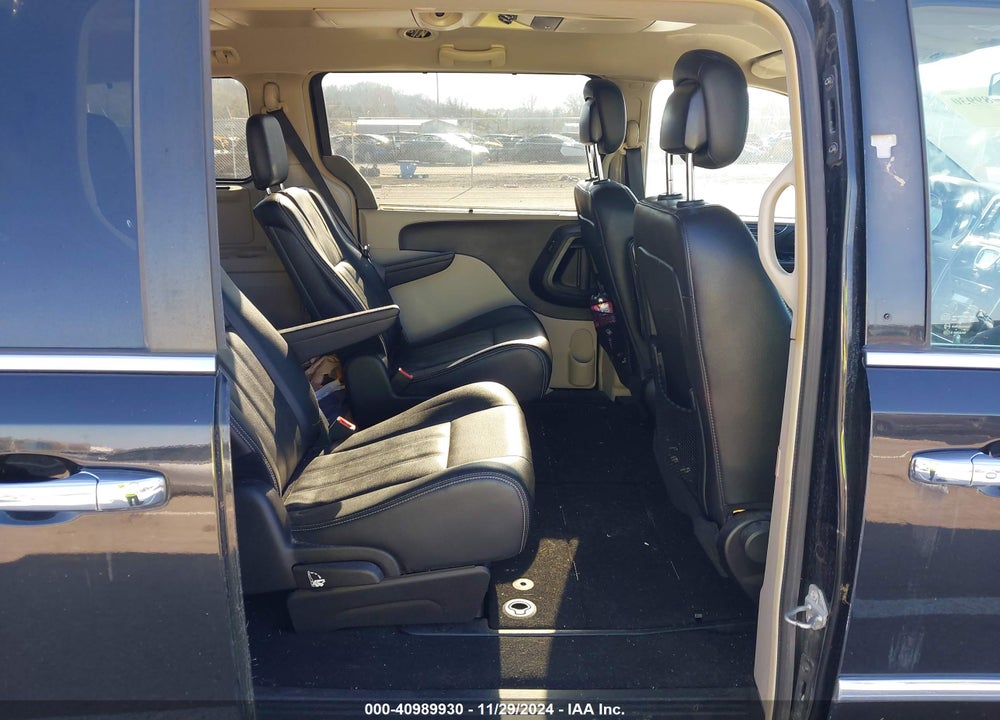 2016 CHRYSLER TOWN & COUNTRY TOURING VIN: 2C4RC1BG5GR132637
