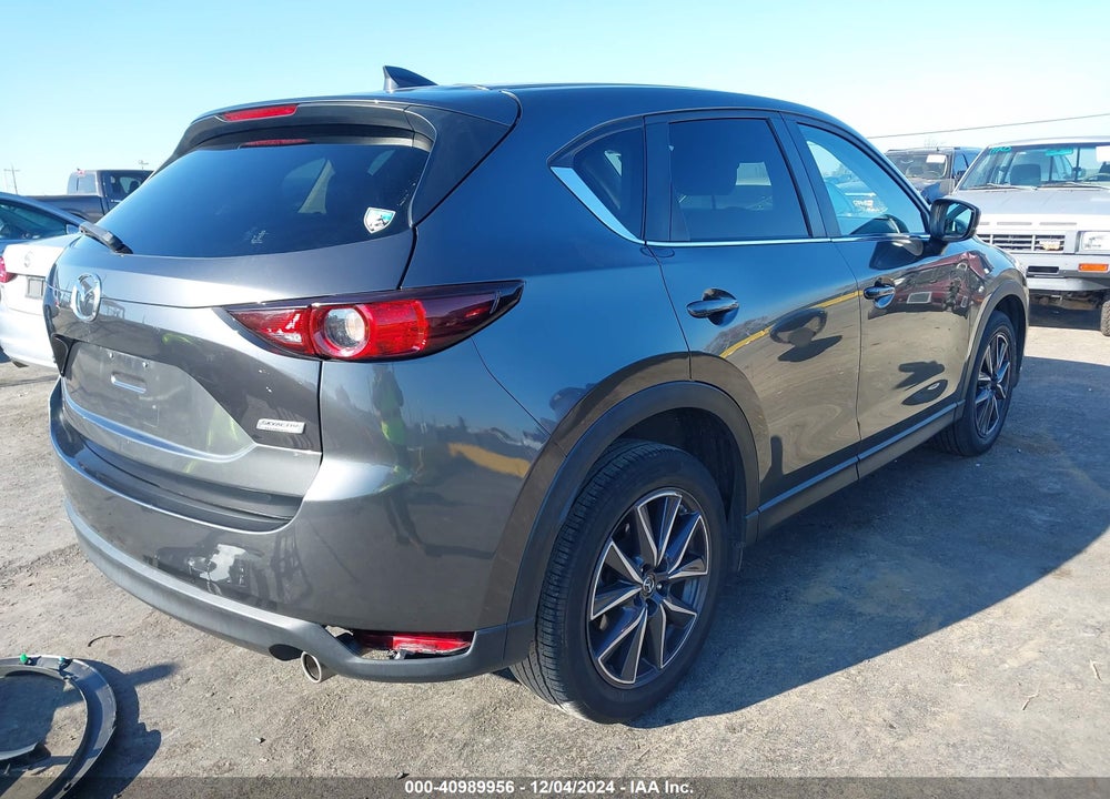 2018 MAZDA CX-5 TOURING VIN: JM3KFACM9J0465946