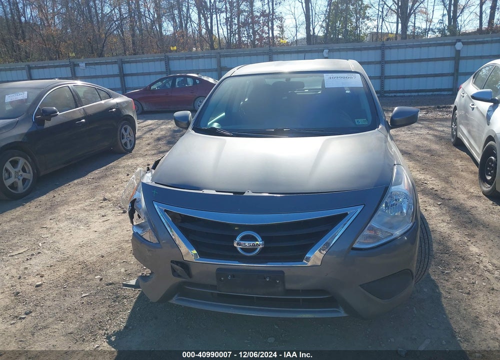 2019 NISSAN VERSA 1.6 S+ VIN: 3N1CN7AP3KL813960