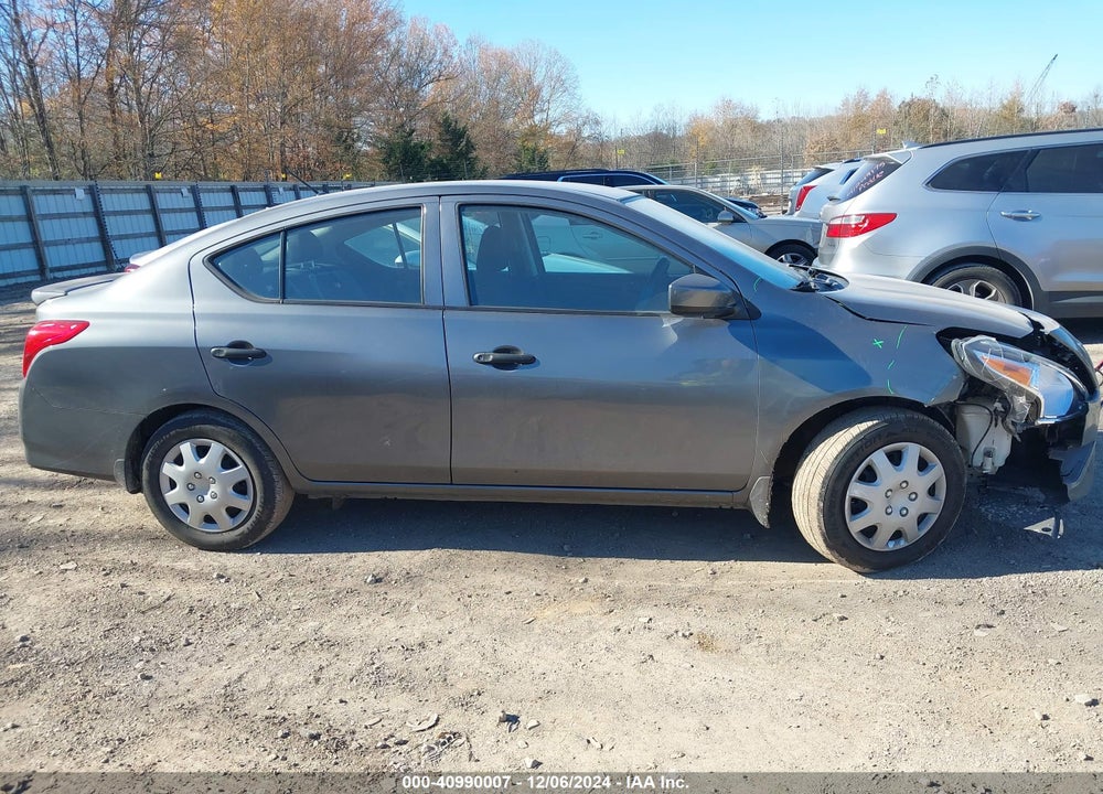 2019 NISSAN VERSA 1.6 S+ VIN: 3N1CN7AP3KL813960