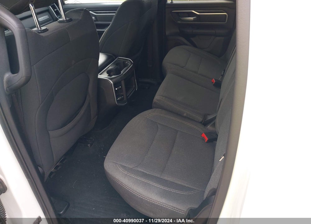2022 RAM 1500 VIN: 1C6RREBG8NN219567