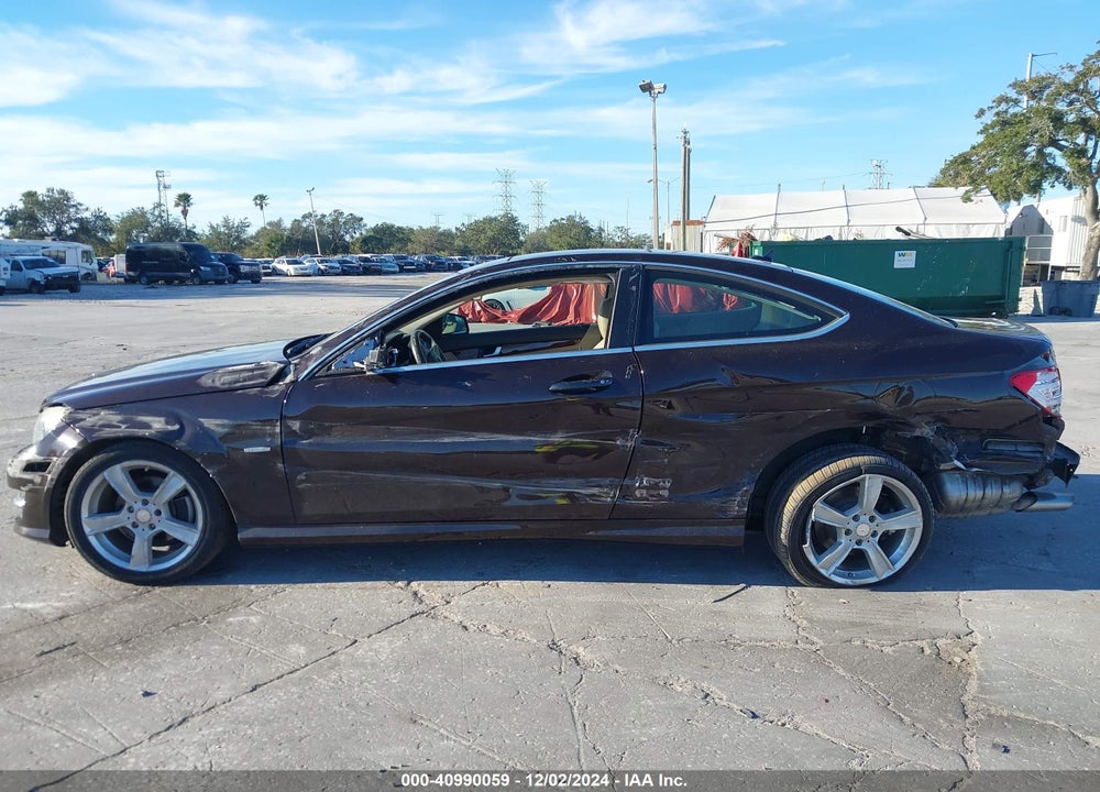 2012 MERCEDES-BENZ C 250 VIN: WDDGJ4HB5CF780934