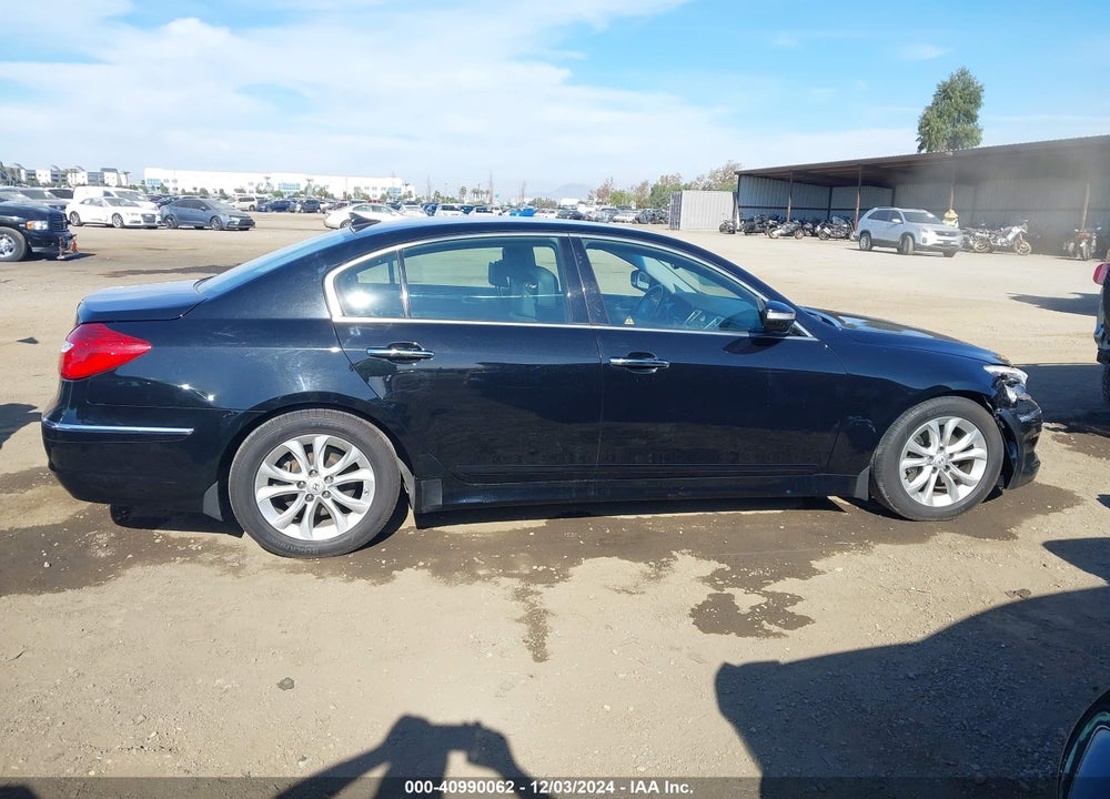 2013 HYUNDAI GENESIS VIN: KMHGC4DD3DU251504