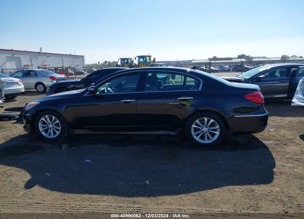 2013 HYUNDAI GENESIS VIN: KMHGC4DD3DU251504