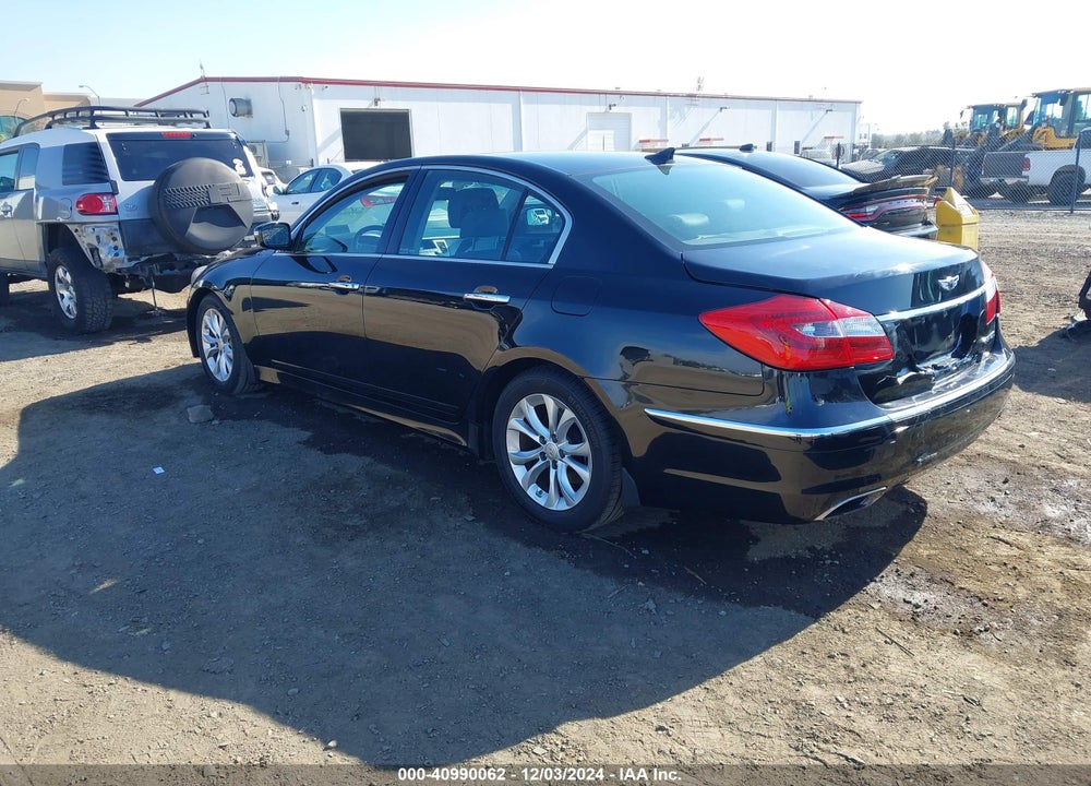 2013 HYUNDAI GENESIS VIN: KMHGC4DD3DU251504