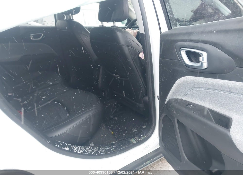 2022 JEEP COMPASS VIN: 3C4NJDBB4NT133203