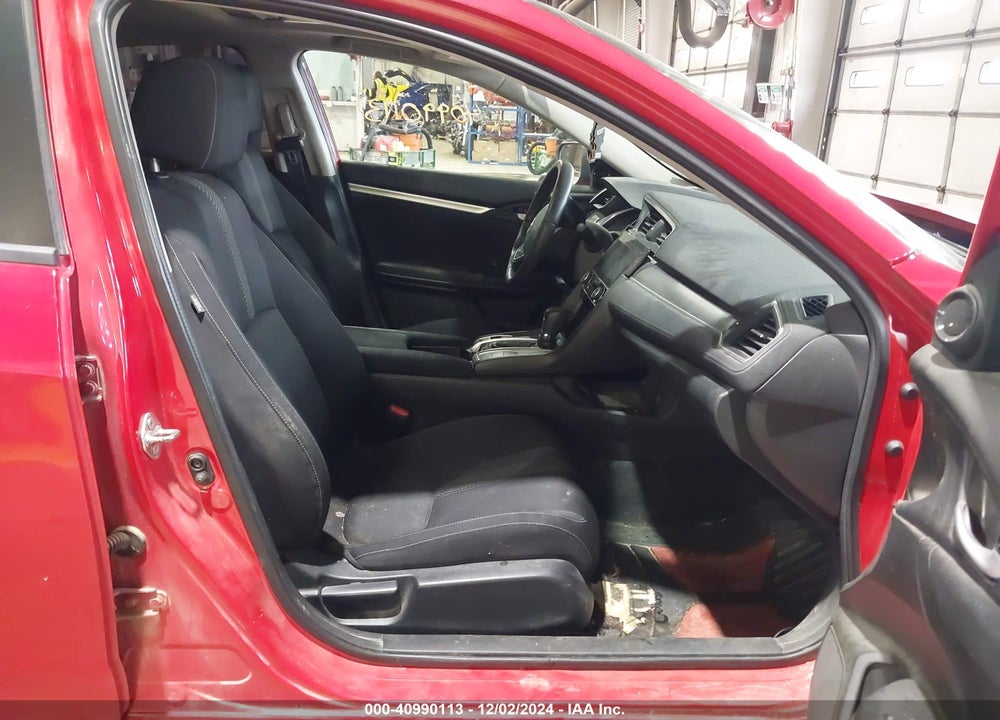 2017 HONDA CIVIC EX VIN: 2HGFC2F73HH552392