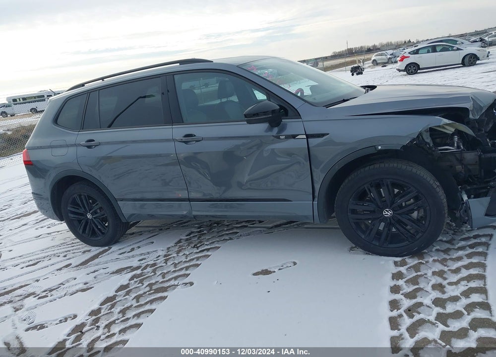 2022 VOLKSWAGEN TIGUAN 2.0T SE R-LINE BLACK VIN: 3VV8B7AX2NM019379
