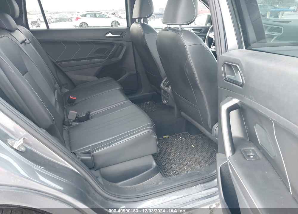 2022 VOLKSWAGEN TIGUAN 2.0T SE R-LINE BLACK VIN: 3VV8B7AX2NM019379