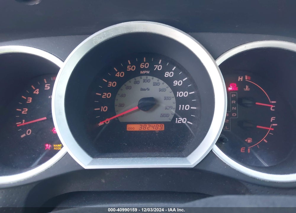 2005 TOYOTA TACOMA VIN: 5TENX22N05Z018768