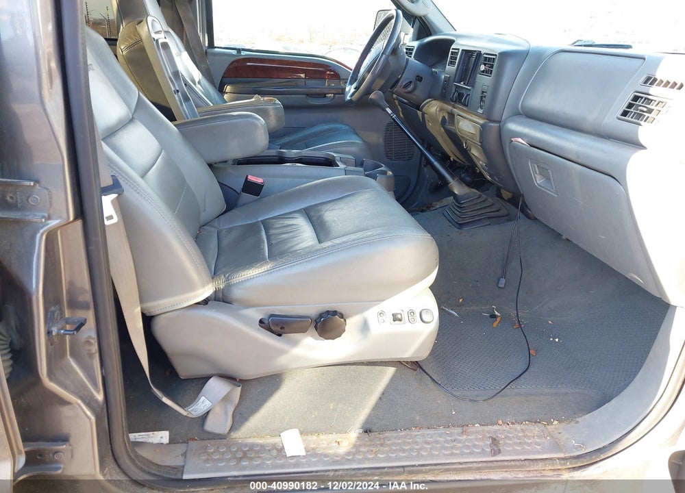 2003 FORD F-250 LARIAT/XL/XLT VIN: 1FTNW21P63ED50946