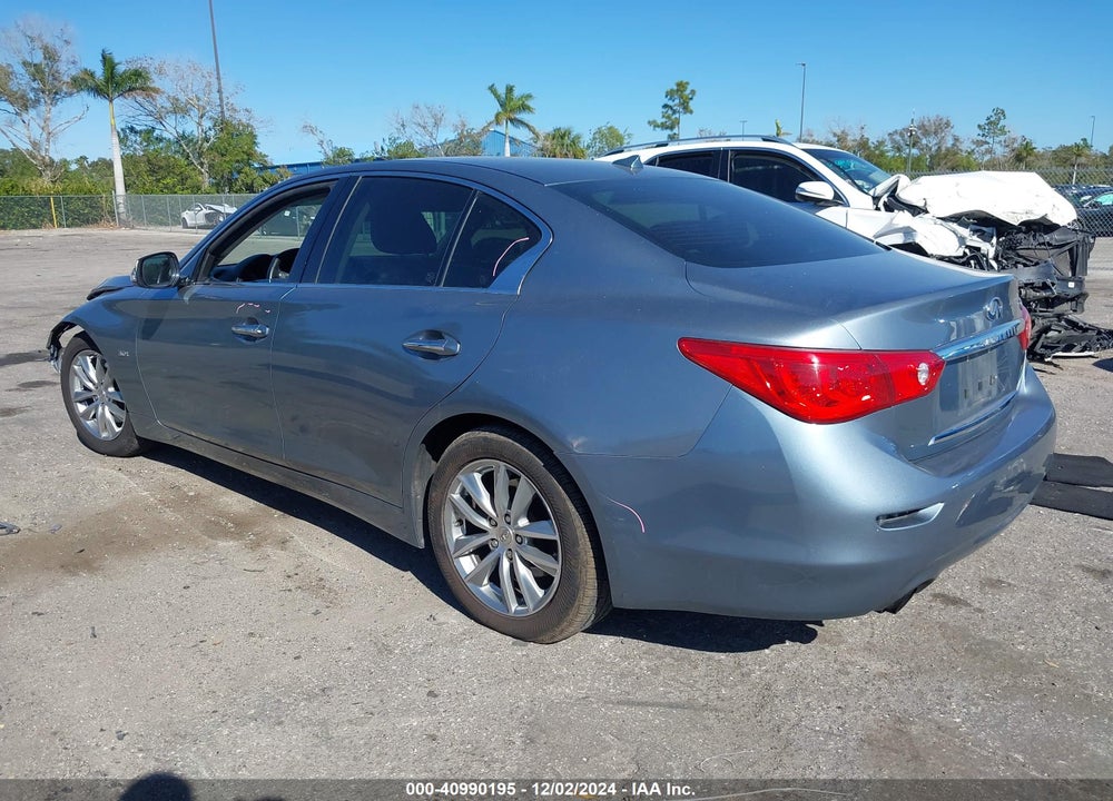 2016 INFINITI Q50 3.0T PREMIUM VIN: JN1EV7AP0GM300882
