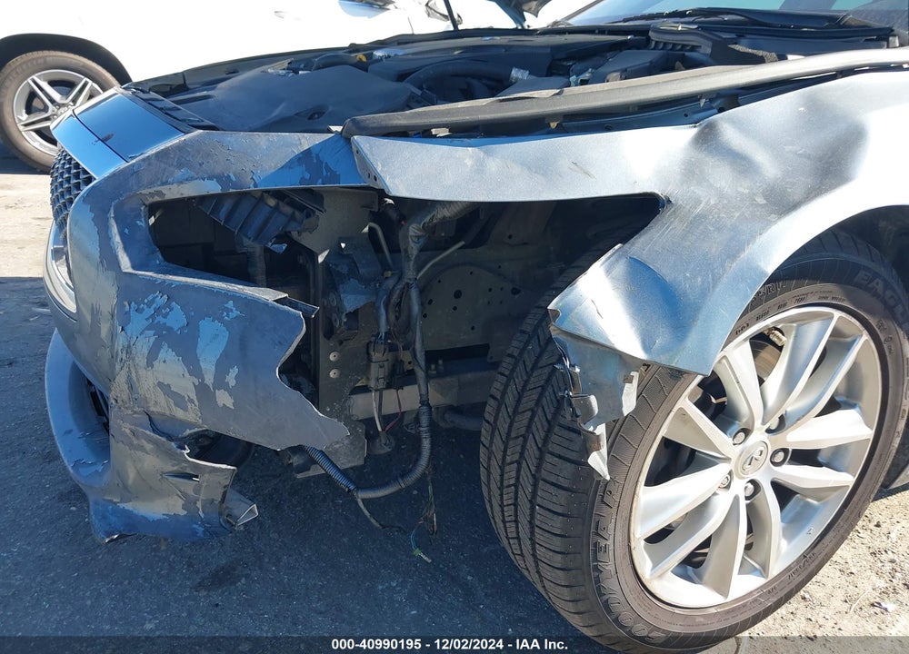 2016 INFINITI Q50 3.0T PREMIUM VIN: JN1EV7AP0GM300882