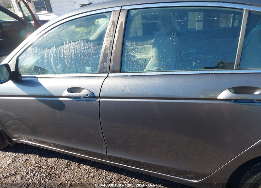 2010 HONDA ACCORD SDN 2.4 EX-L/EX-L VIN: 1HGCP2F80AA000076