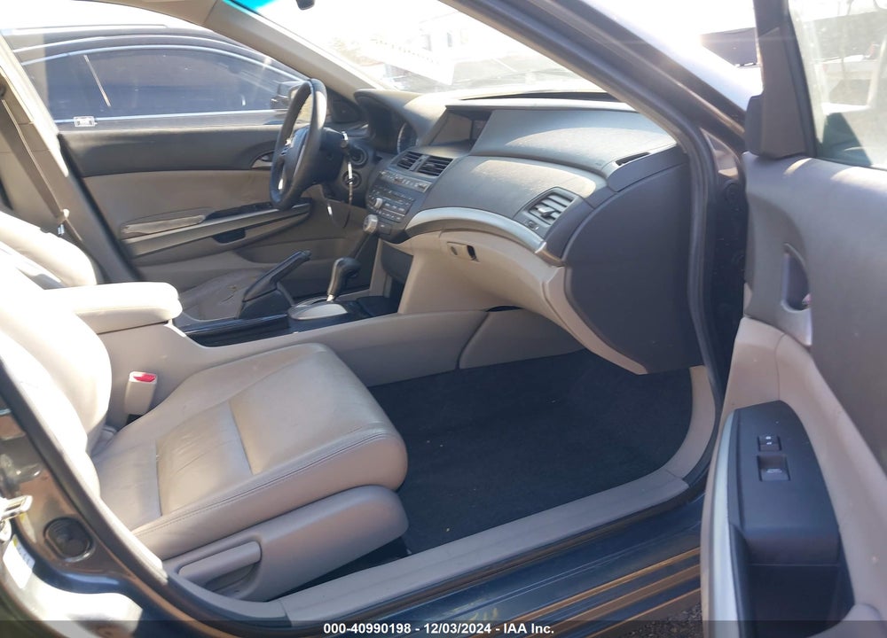 2010 HONDA ACCORD SDN 2.4 EX-L/EX-L VIN: 1HGCP2F80AA000076