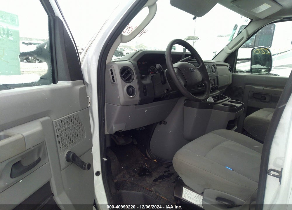 2015 FORD E-350 CUTAWAY VIN: 1FDWE3FL7FDA28230