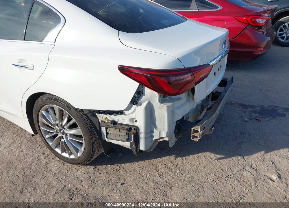 2018 INFINITI Q50 3.0T LUXE VIN: JN1EV7AP6JM365873