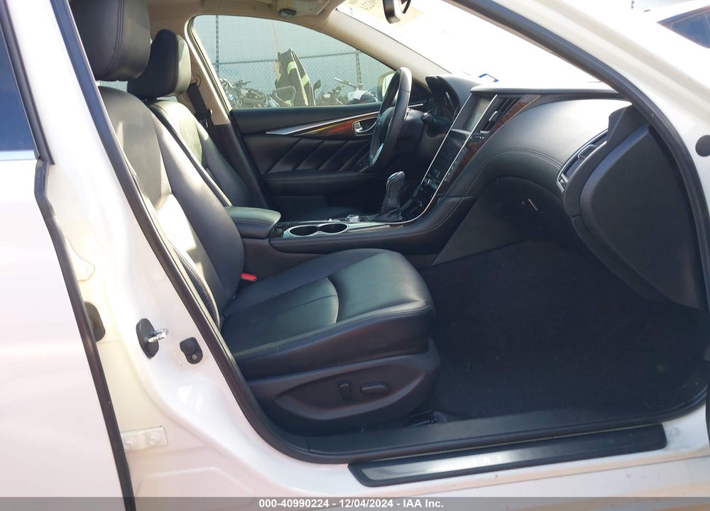 2018 INFINITI Q50 3.0T LUXE VIN: JN1EV7AP6JM365873
