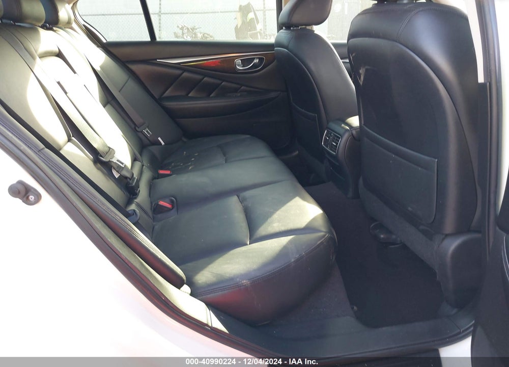 2018 INFINITI Q50 3.0T LUXE VIN: JN1EV7AP6JM365873