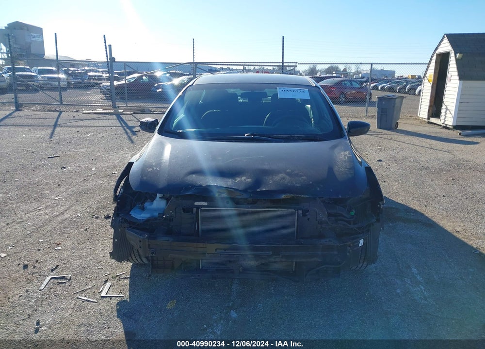 2018 KIA FORTE VIN: 3KPFK4A72JE210292