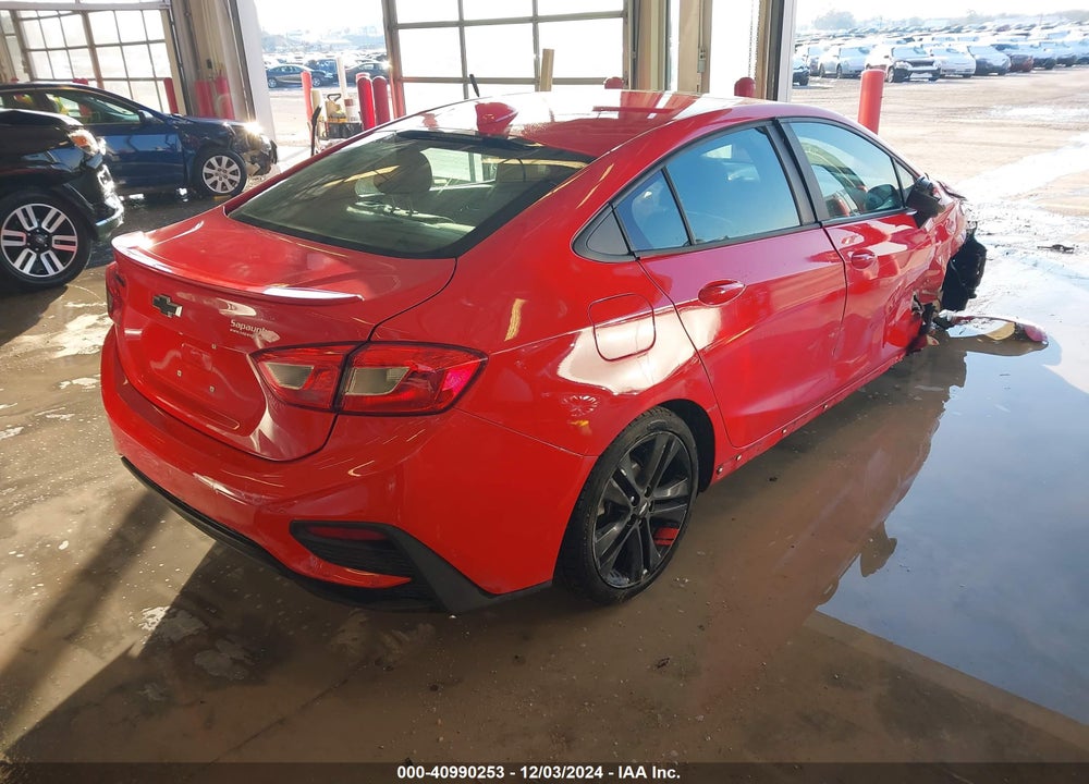 2018 CHEVROLET CRUZE LT AUTO VIN: 1G1BE5SMXJ7208654
