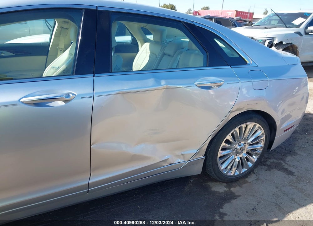 2013 LINCOLN MKZ VIN: 3LN6L2GK1DR815071