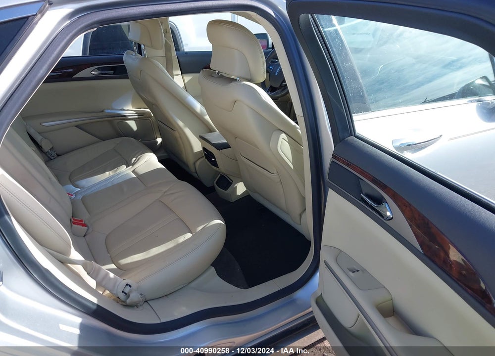 2013 LINCOLN MKZ VIN: 3LN6L2GK1DR815071