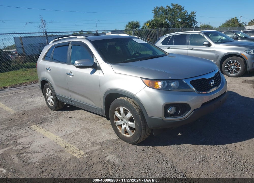 2012 KIA SORENTO LX VIN: 5XYKT3A61CG309415