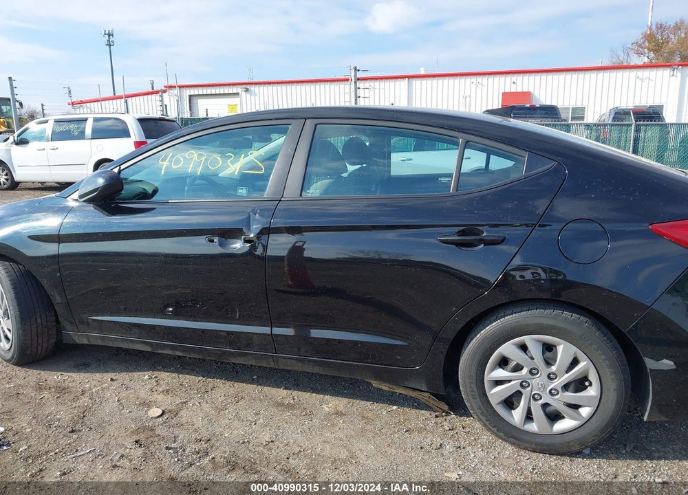 2017 HYUNDAI ELANTRA SE VIN: KMHD74LFXHU412754