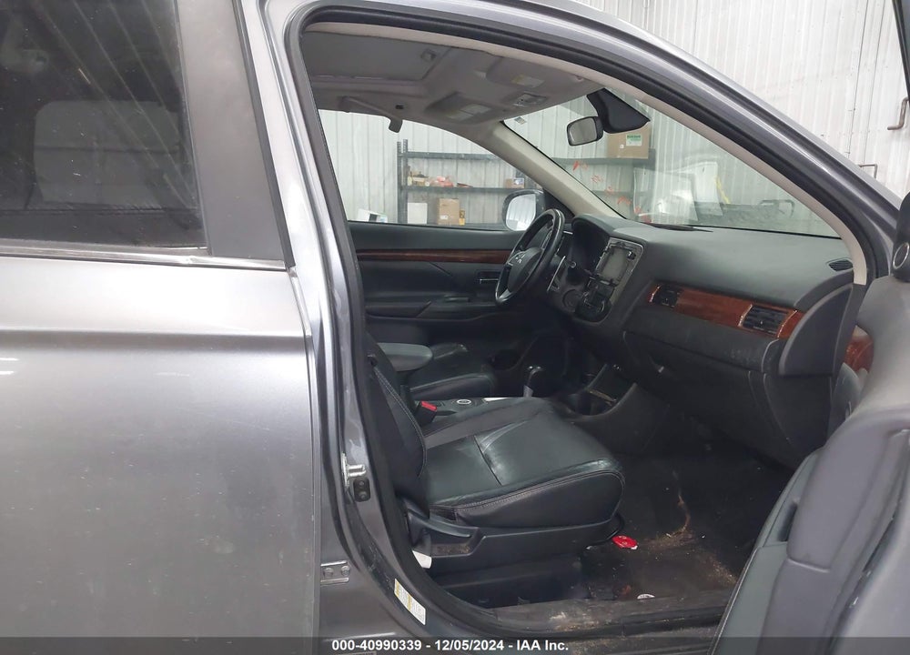 2014 MITSUBISHI OUTLANDER GT VIN: JA4JZ4AX2EZ000124