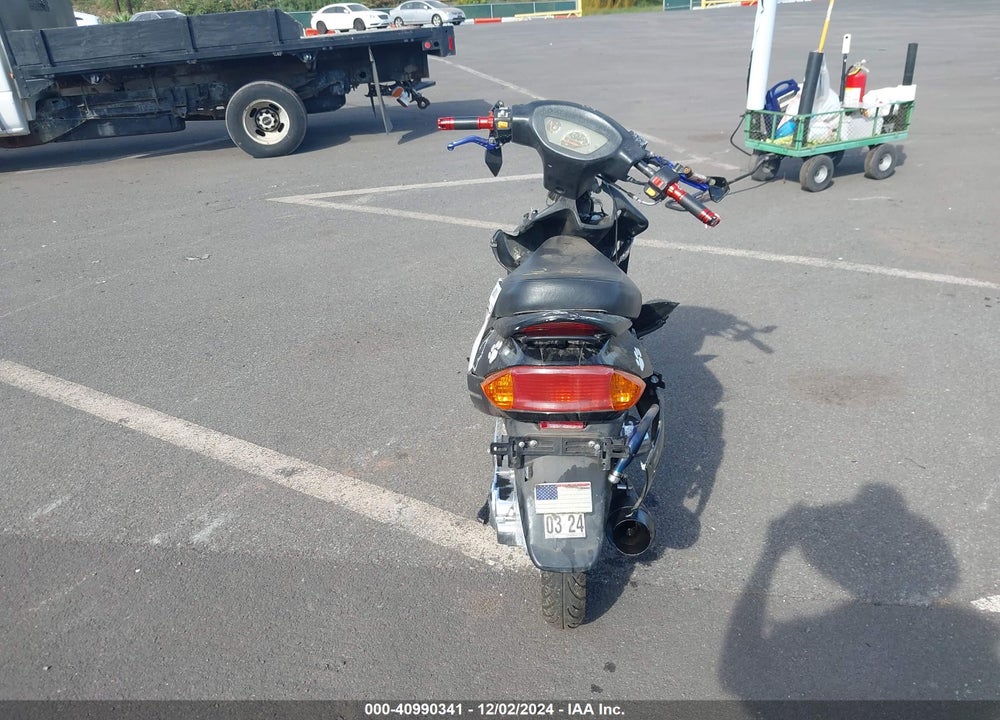 2022 TAIZHOU ZHOUGNENG ZN50QT VIN: L5YACAPY4N1162754