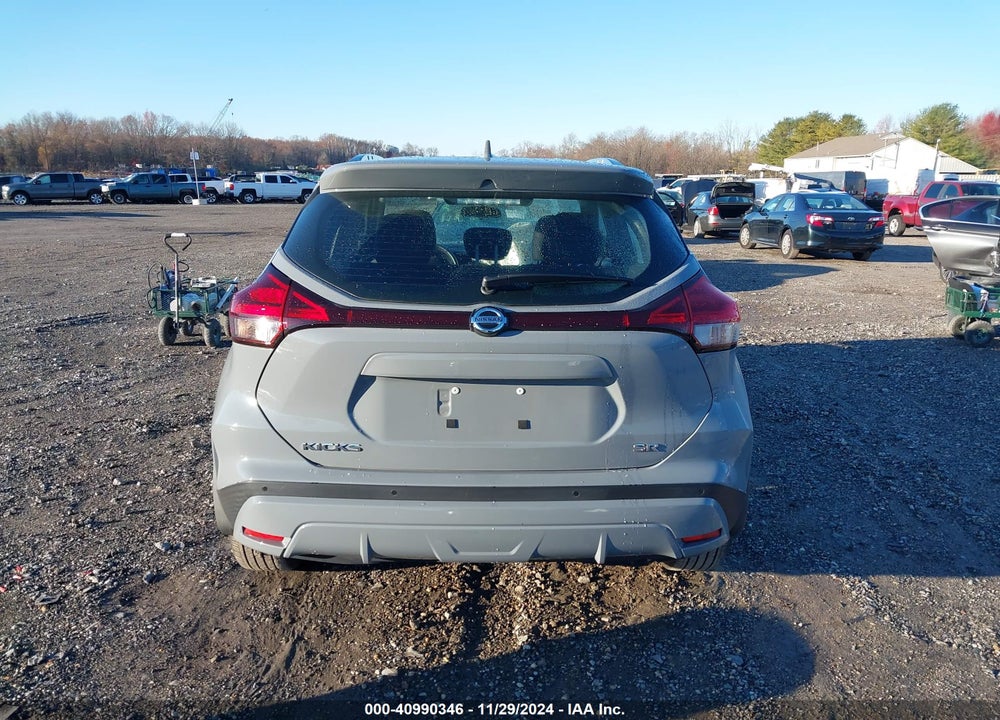 2021 NISSAN KICKS SR XTRONIC CVT VIN: 3N1CP5DV1ML563596