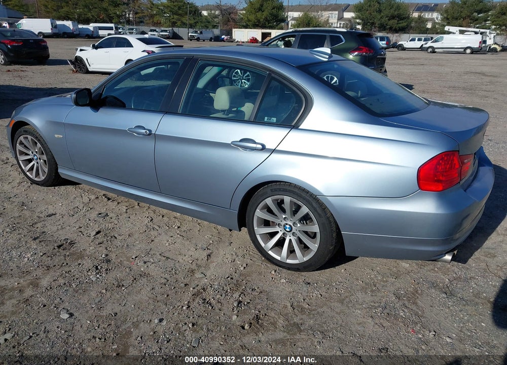 2011 BMW 328I XDRIVE VIN: WBAPK5G51BNN29824