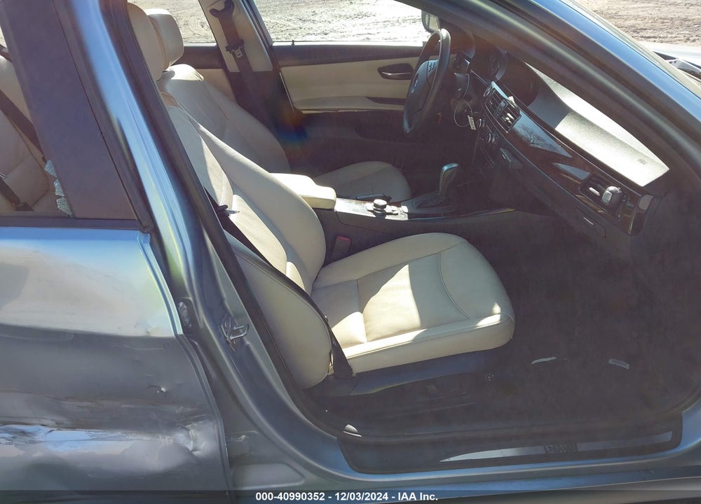 2011 BMW 328I XDRIVE VIN: WBAPK5G51BNN29824