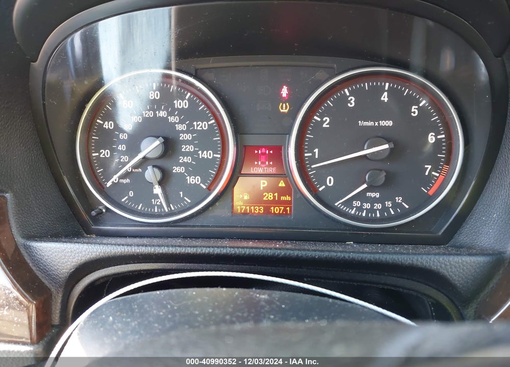 2011 BMW 328I XDRIVE VIN: WBAPK5G51BNN29824
