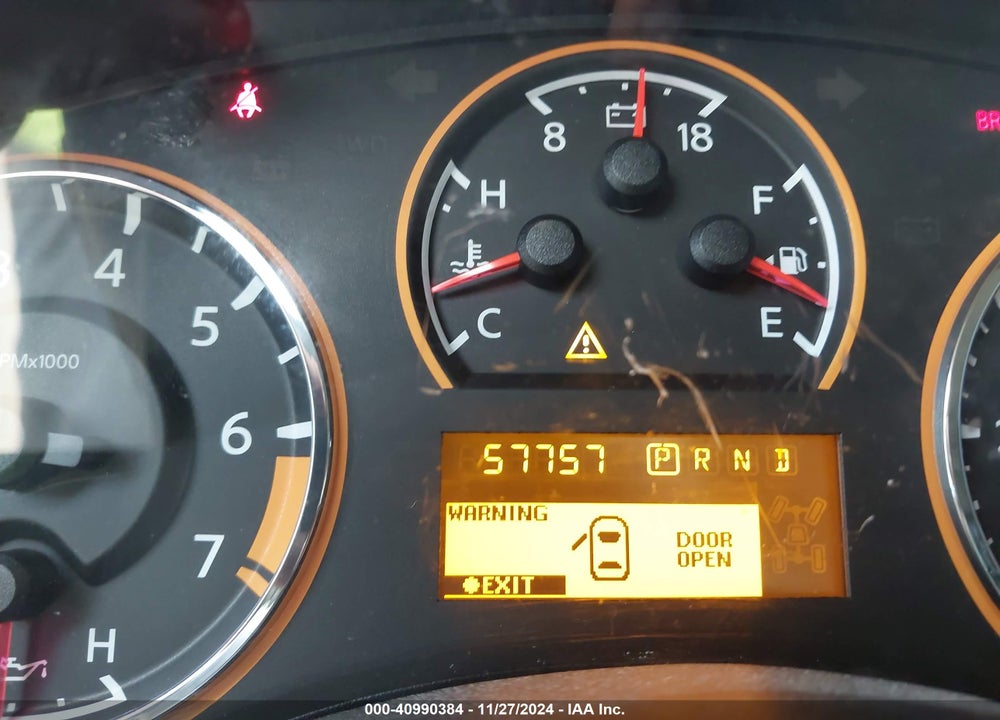 2014 NISSAN TITAN SL VIN: 1N6BA0ED4EN502616