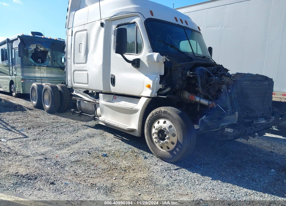 2013 FREIGHTLINER CASCADIA 125 VIN: 3AKJGLDR8DSBZ6820