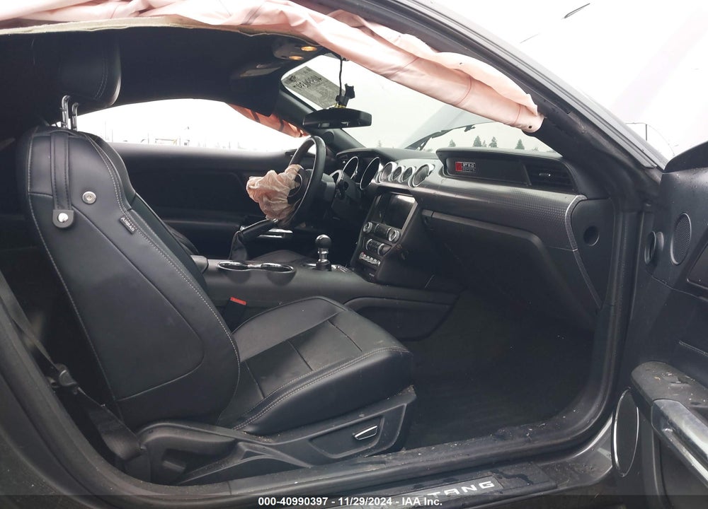 2016 FORD MUSTANG VIN: 1FA6P8CFXG5322443