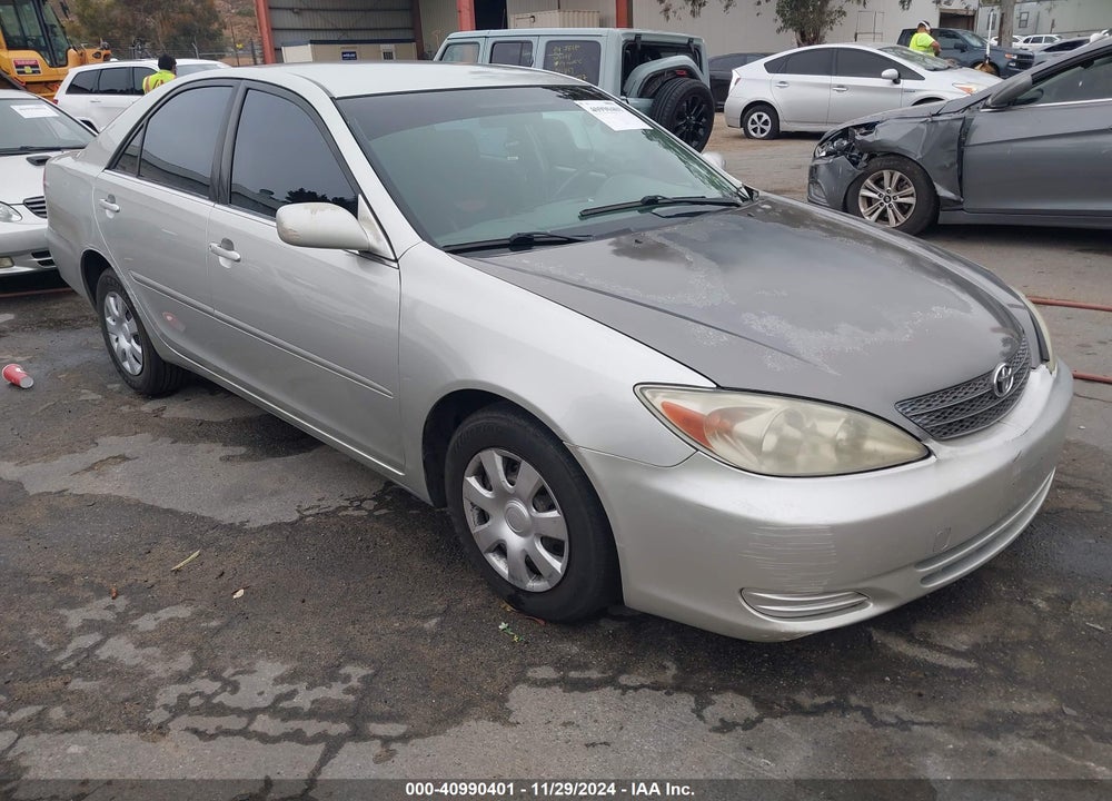 2002 TOYOTA CAMRY LE VIN: JTDBE32K720034675