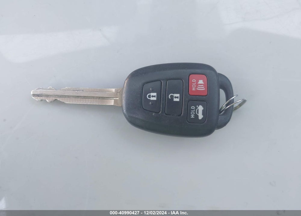 2017 TOYOTA COROLLA VIN: 5YFBURHE9HP609302