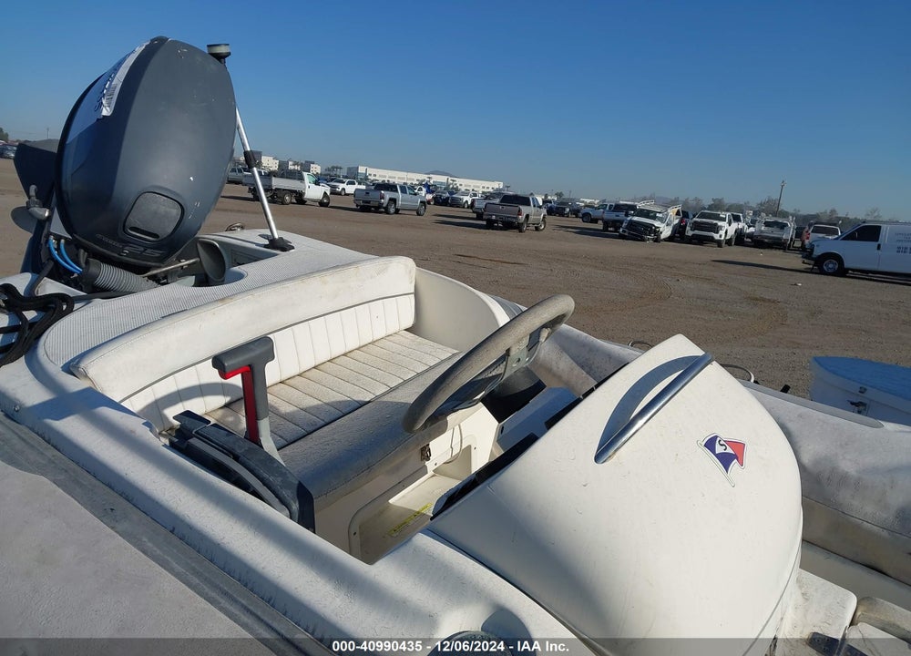 2004 AVALON OTHER VIN: AVBR541EA404