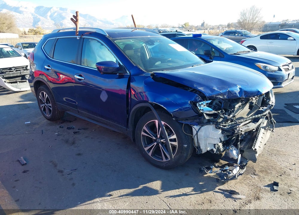2019 NISSAN ROGUE SV VIN: JN8AT2MV7KW393027