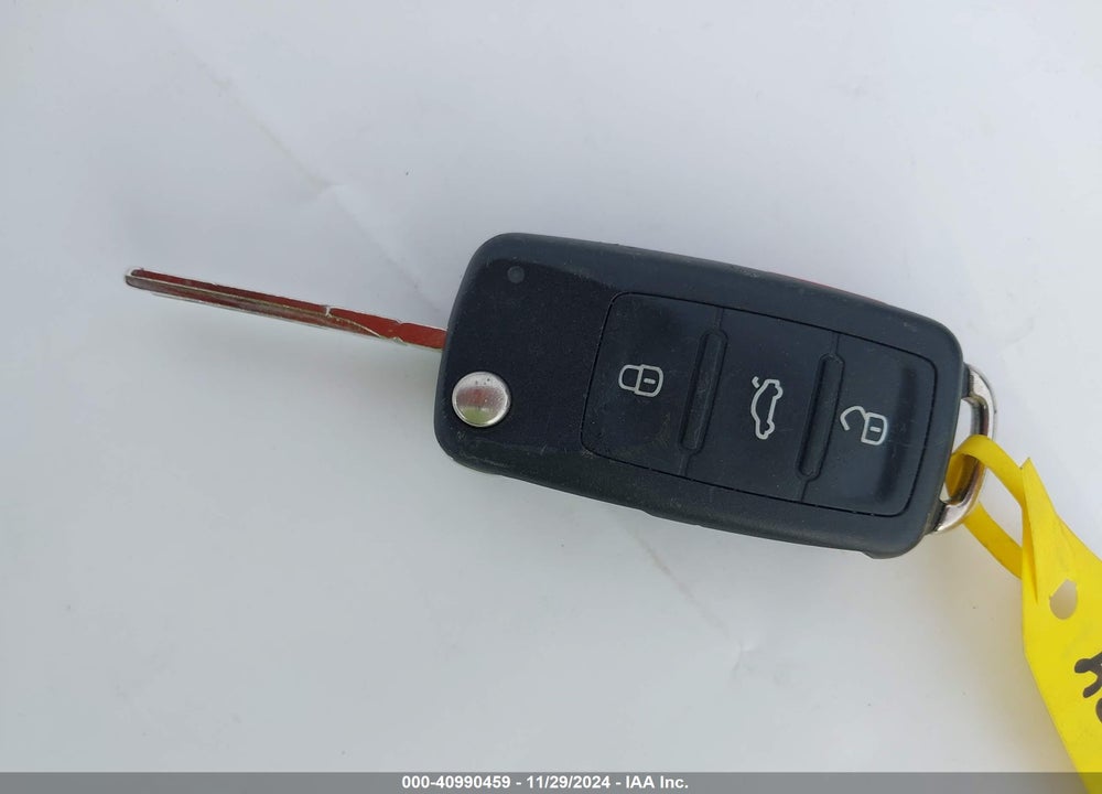 2015 VOLKSWAGEN JETTA VIN: 3VW2K7AJXFM226939