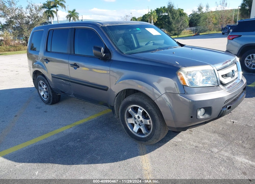 2011 HONDA PILOT LX VIN: 5FNYF3H29BB035889