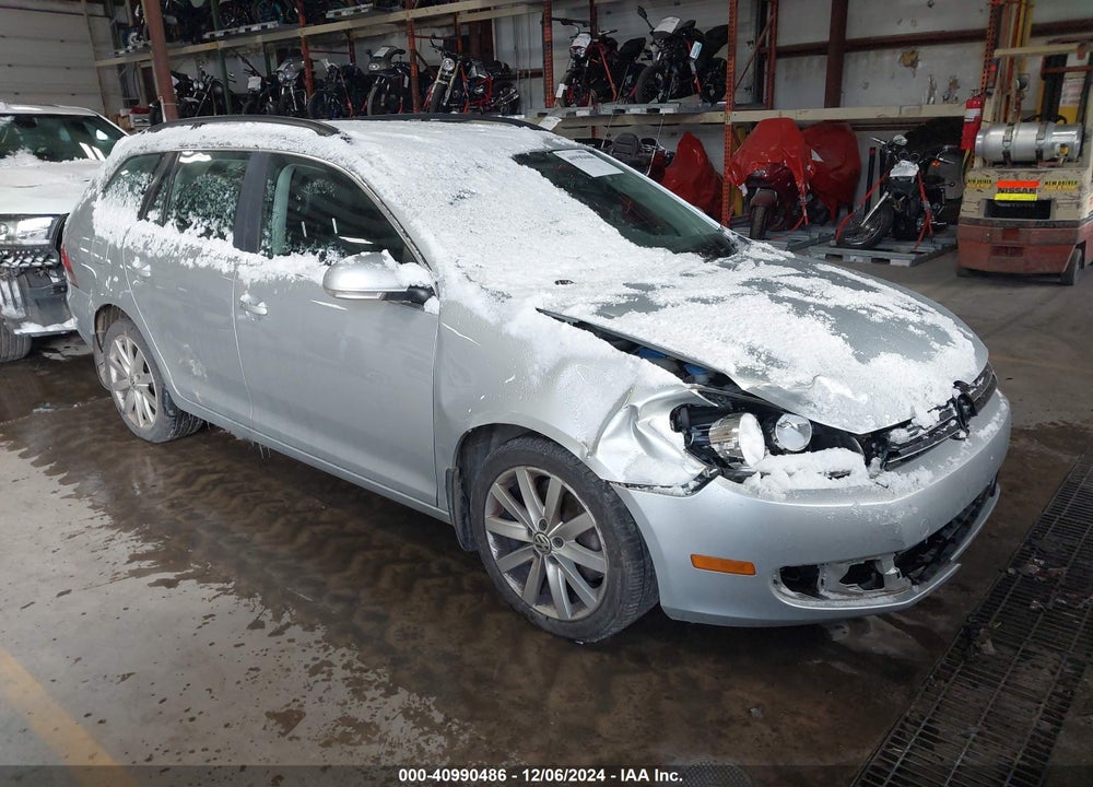 2014 VOLKSWAGEN JETTA SPORTWAGEN 2.5L SE VIN: 3VWPP7AJ5EM608429