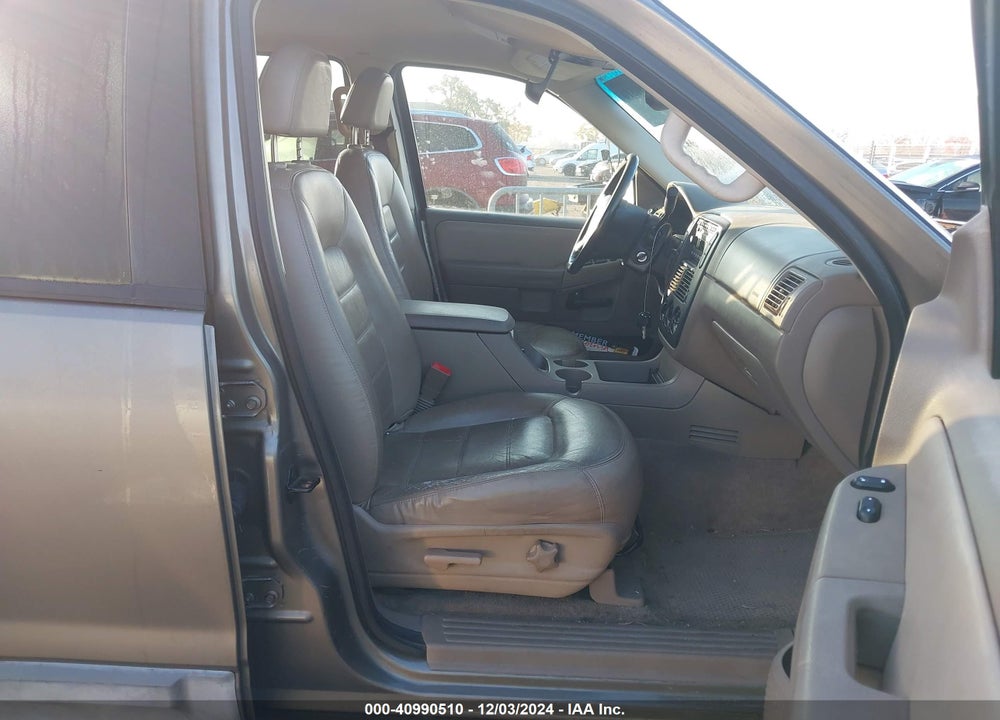 2002 FORD EXPLORER XLT VIN: 1FMDU73E42ZC21391