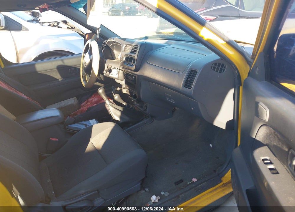2001 NISSAN FRONTIER XE-V6 VIN: 1N6ED27Y81C368859